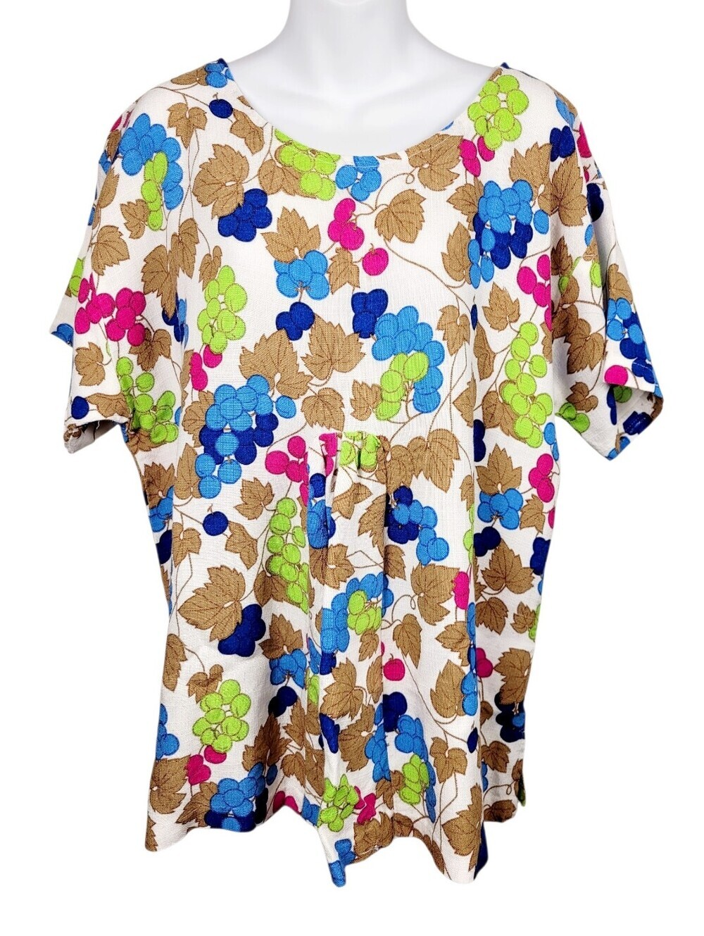 2/$20 Y2K Boho Style Grapes & Leaf Pattern Top Blouse White Size: Large
